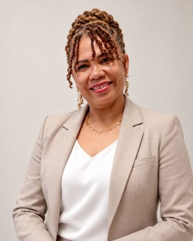 Elizabeth Regalado